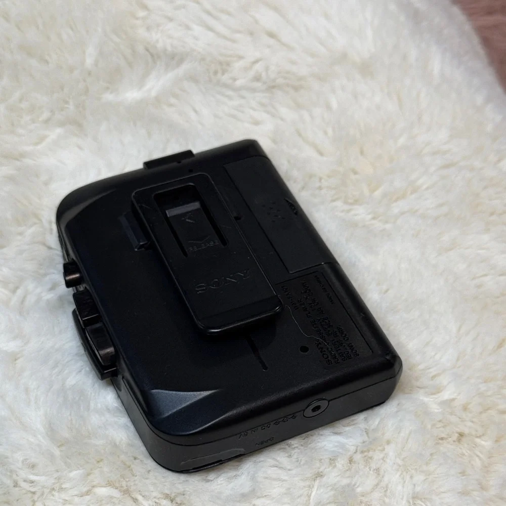 Sony Black Walkman FM/AM Cassette Player